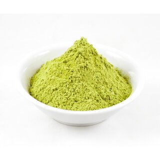 Organic barley grass powder, superfood for concentration